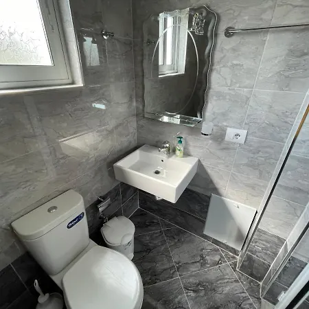 Kleo Гостевой дом Ксамил