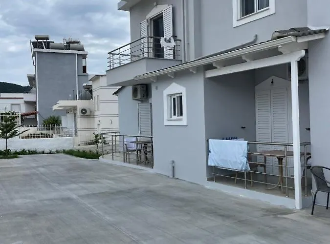 بيت ضيافة Kleo 4*